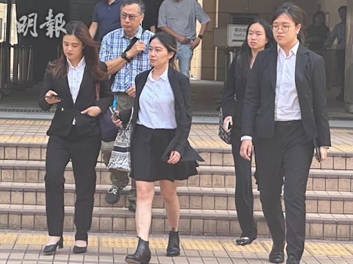 鄒家成與律師否認擅㩦投訴表格離監獄 懲教助理稱曾叮囑勿把文件轉交他人 (14:31) - 20240627 - 港聞