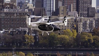 Flying hydrogen ‘air taxi’ makes record 523-mile trip with fuel to spare
