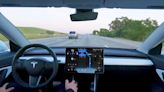純靠車內相機監控駕駛，特斯拉 FSD 使用機制迎來重大變革、AP 警告機制也有更新