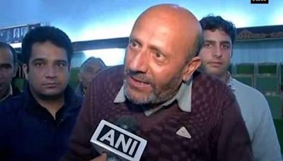 Engineer Rashid gets 2 hours custody parole to take oath as MP on July 5 in parliament