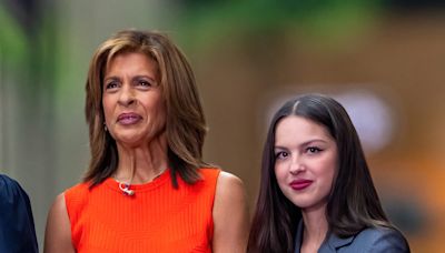 Hoda Kotb Wipes Away Tears During Emotional ‘Today’ Segment With Jennifer Garner and Her Mom