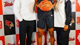 Cameron Barnes commits to Illinois State basketball