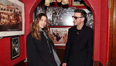 Jessica Biel shares why she and Justin Timberlake left LA. They are part of a trend of wealthy families moving out of big US cities.