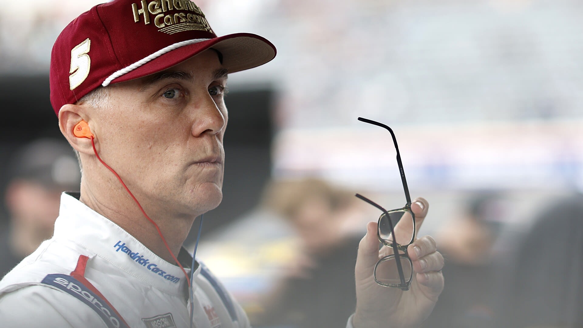 Kevin Harvick relishes time in Kyle Larson's car at North Wilkesboro