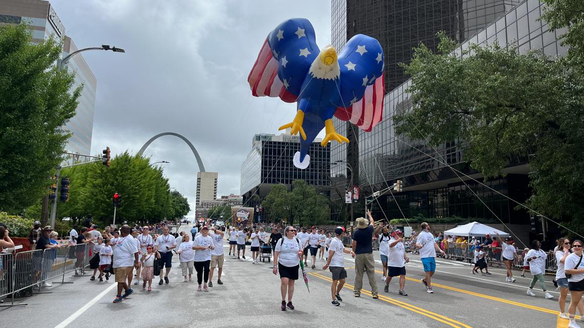 Thousands celebrate July 4 in downtown St. Louis