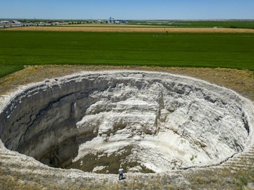 Sinkholes spread fear in Turkey's parched breadbasket