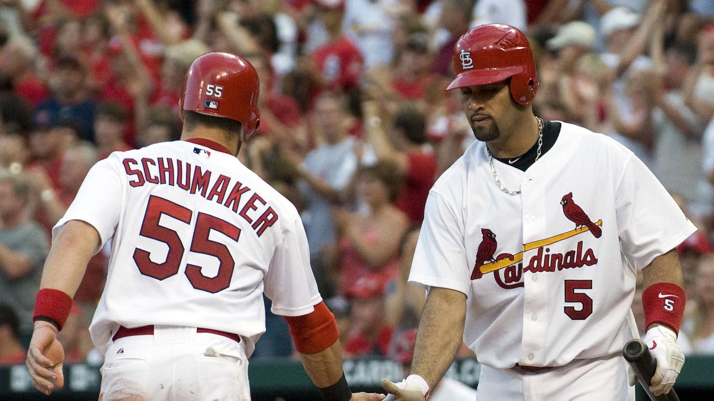 Ex-Cardinals Fan Favorite Speculated To Take Over As Manager In 2025