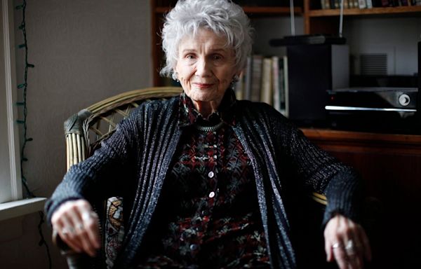 Alice Munro’s daughter alleges sexual abuse by the late author’s husband