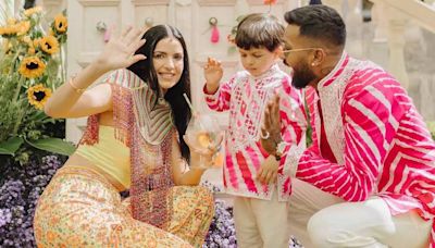Natasa Stankovic delights fans by restoring wedding pictures with Hardik Pandya - Times of India
