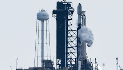 Scrub! SpaceX launch halts 46 seconds before liftoff Sunday at NASA's Kennedy Space Center