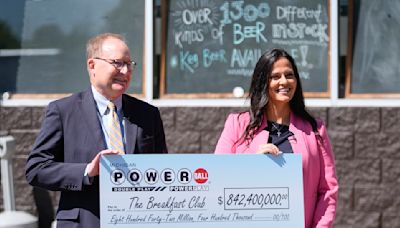 Michigan couple, attorney announced as winners of $842.4 million Powerball jackpot