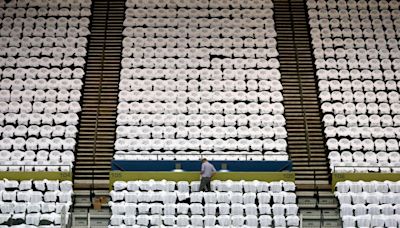 Tucson Roadrunners clinch AHL Calder Cup playoff spot; are Tucson Arena 'white outs' next?