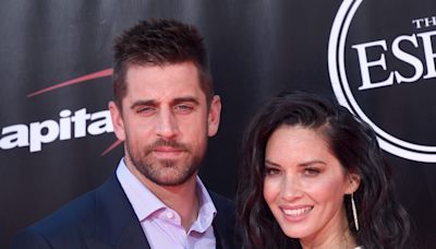 Aaron Rodgers Defends Olivia Munn in New Book Over Family Feud