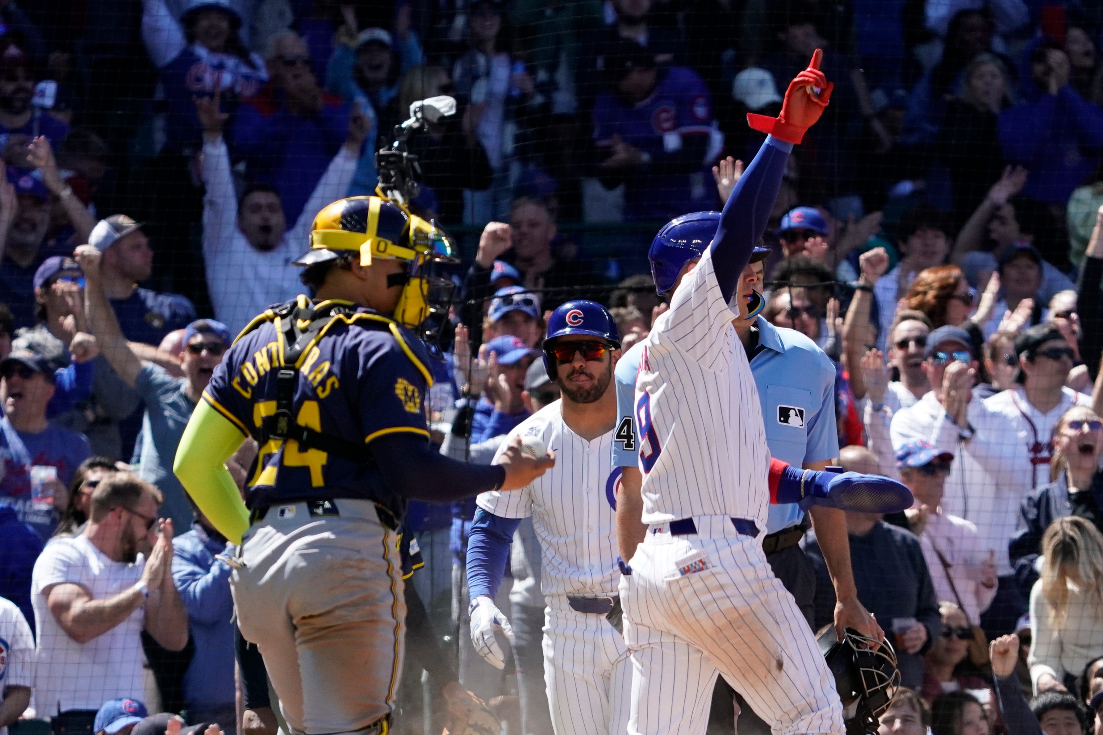 Cubs 5, Brewers 0: A tie for first in the division as Milwaukee's offense goes silent