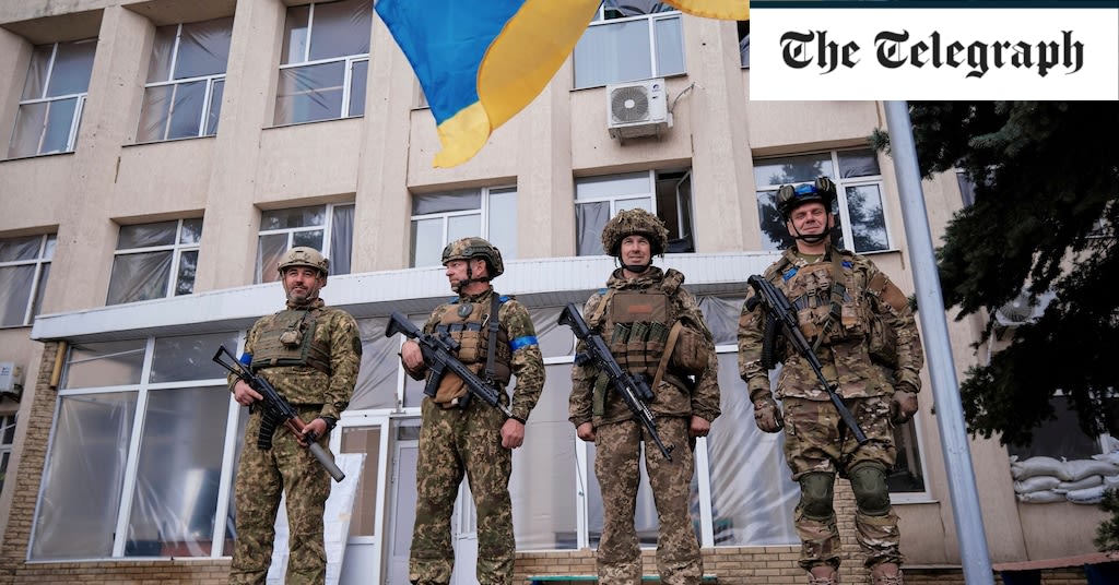 What does resistance in occupied Ukraine look like? - Ukraine: The Latest, Podcast