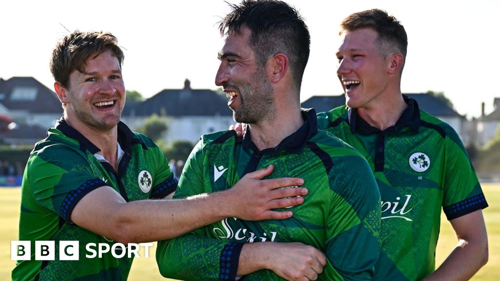 Ireland v Pakistan T20: Andrew Balbirnie 'didn't watch final over'