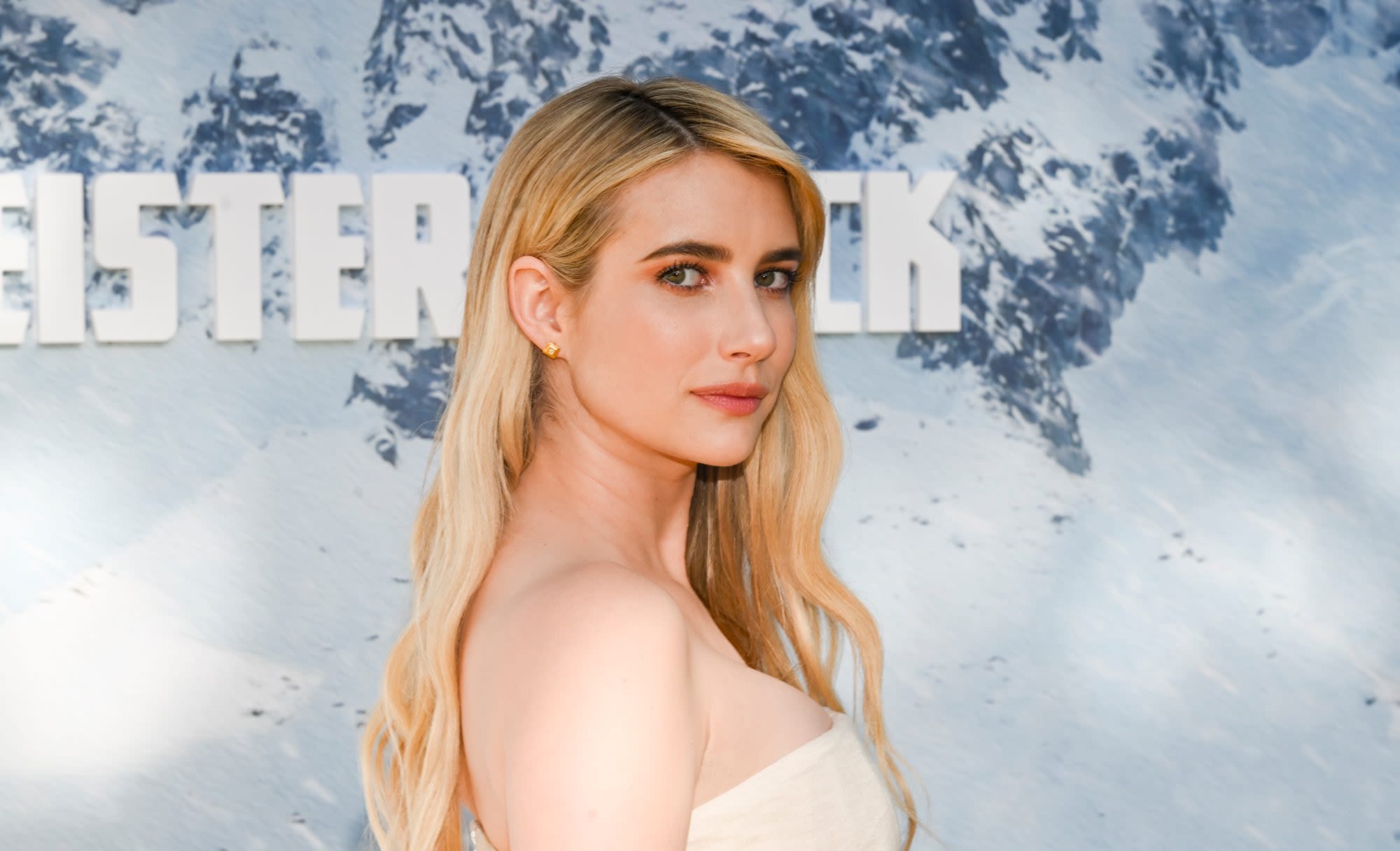 Emma Roberts Goes Strapless in Draped Linen Dress at Montblanc’s 100 Years of Meiserstuck Celebration