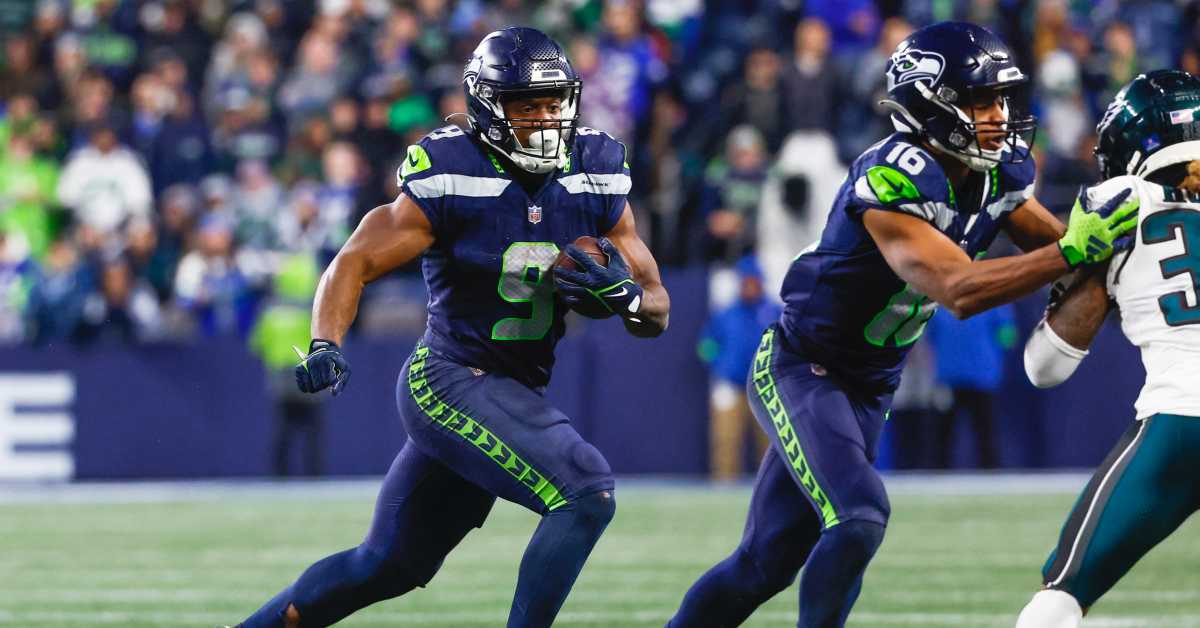 1-2 Punch Of Charbonnet, Walker III Enough For Seahawks