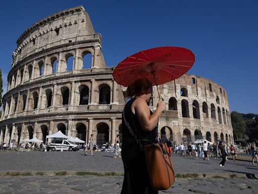 Italy and Balkans on Heat Alert as Greece Braces for Fires