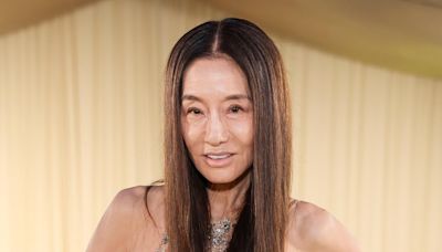 Vera Wang, 74, Explains Why She Doesn't Want Her Hair to Go Gray