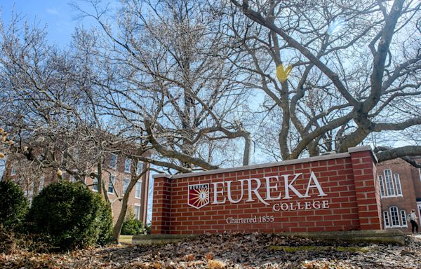 Eureka College president earns 2024 Biden Lifetime Achievement Award