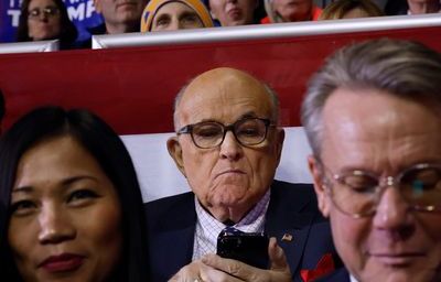 Rudy Giuliani Loves Buying Bad Ties and Makeup on Amazon