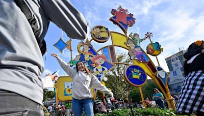 Discount Disneyland tickets for as little as $50 a day available all summer