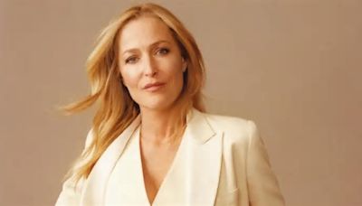 Gillian Anderson hace trizas al príncipe Andrés en el thriller periodístico La gran exclusiva