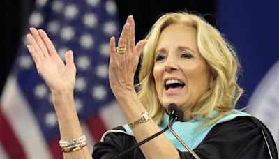 Discurso motivador de Jill Biden en ceremonia de graduación