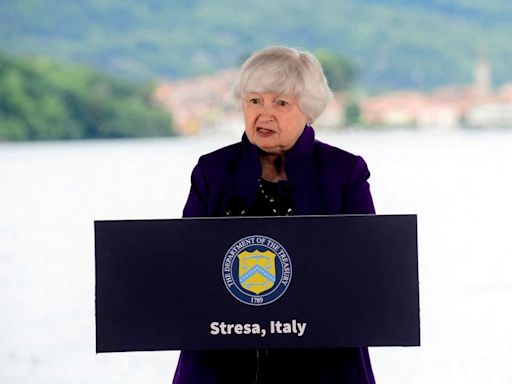 Los bancos europeos en Rusia se enfrentan a "muchísimos riesgos", dice Yellen