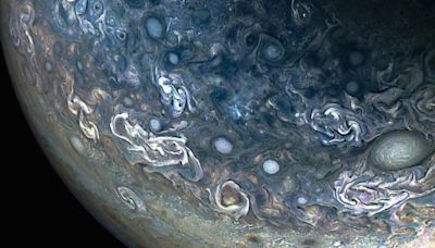 NASA's Juno Mission Captures Pic Of Swirling and Chaotic Clouds of Jupiter