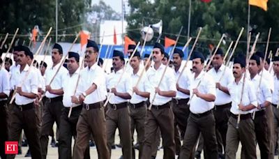 Centre's order allowing employees to take part in Sangh activities aimed at appeasing RSS: Mayawati