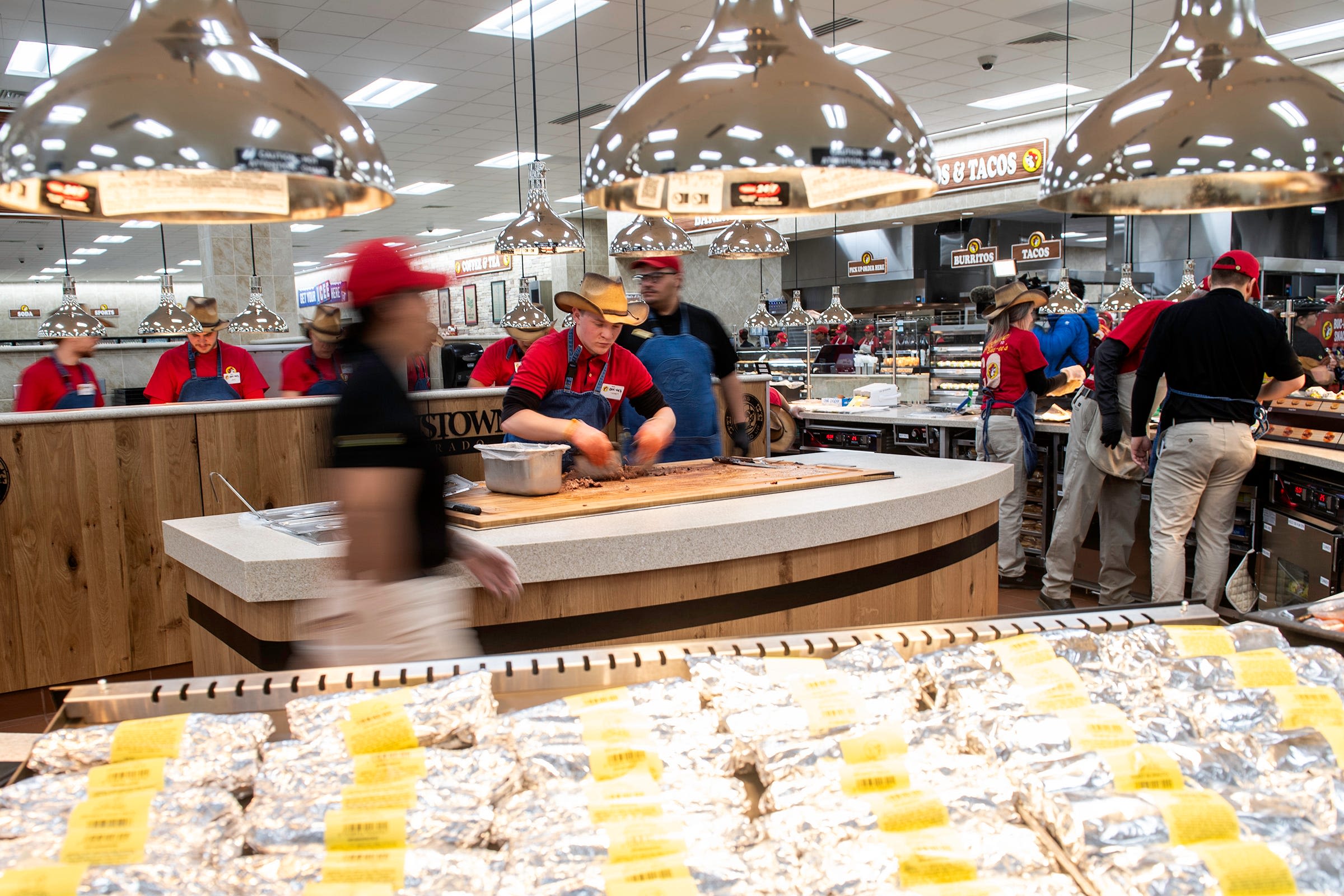 Buc-ee's largest store location to open in Texas next month: 'Where the legend began'