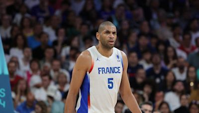 “Ton papa mourir sous tes yeux” : le récit bouleversant du basketteur Nicolas Batum sur le drame de sa vie