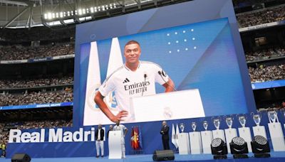 Real Madrid primes itself for Galacticos, Part III