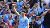 Manchester City campeón: Julián Álvarez hizo el gol de la victoria ante Chelsea, en los festejos tras ganar la Premier League