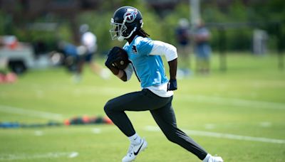Titans’ Calvin Ridley once again moves down list of highest-paid WRs