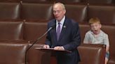 VIRAL: Congressman’s son makes funny faces at camera during dad’s House speech