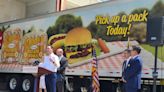 Gov. Shapiro promotes Martin's Potato Rolls expansion as 'model' for state