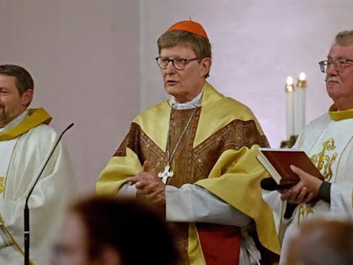 Besuch statt Grußwort: Woelki feiert in Velberter Kirche