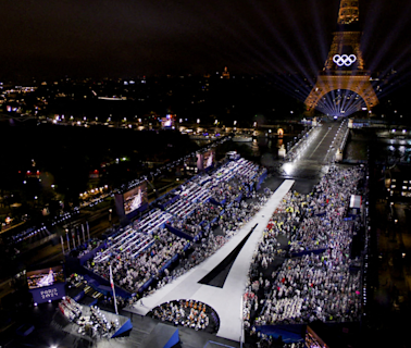 JO de Paris 2024 : Une cérémonie d'ouverture "mémorable" et "spectaculaire" saluée par la presse internationale