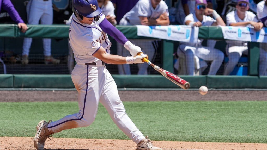 Dominoes fall for LSU baseball to host super regional with win in Chapel Hill Regional