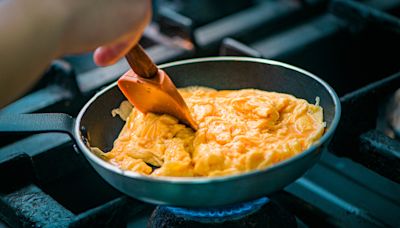 This Underrated Seasoning Will Take Scrambled Eggs To The Next Level