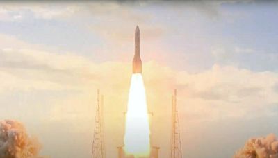 Ariane 6 réussit son premier décollage de Kourou