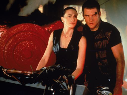 Farscape's Ben Browder Blushes at His Daughter's Reaction to John and Aeryn's Chemistry