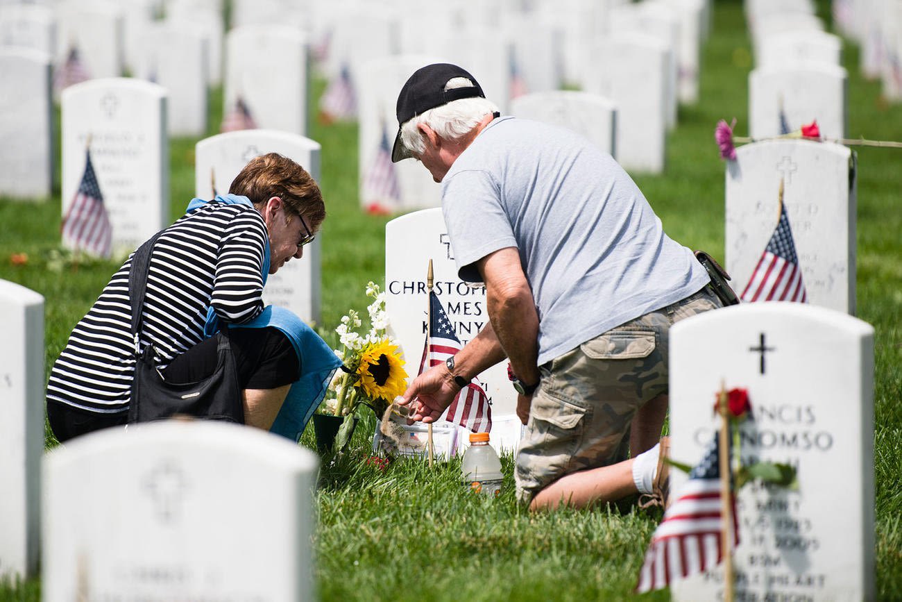VA to Host Memorial Day Events Nationwide at National Cemeteries