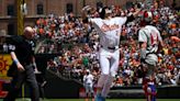 Baltimore Orioles hit 4 HRs to beat the Phillies 8-3 and take 2 of 3 in the series