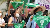 Mujeres en Bolivia buscan la legalización del aborto seguro para evitar muertes maternas