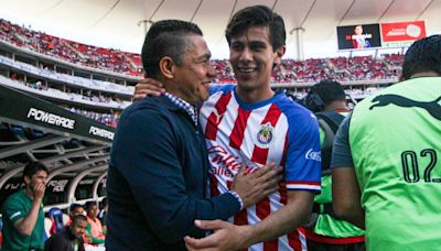 José Juan Macías podría ser "rescatado" de la falta de minutos en las Chivas de Guadalajara - La Opinión