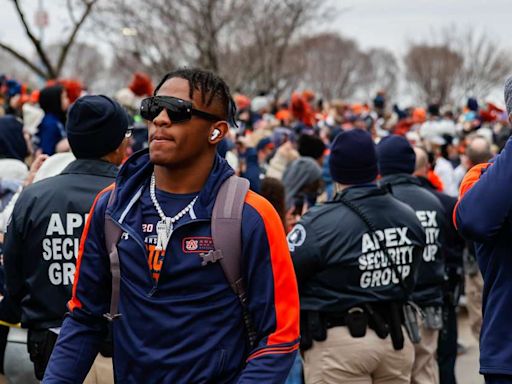 Keldric Faulk to Be Among Trio Representing Auburn's SEC Media Day